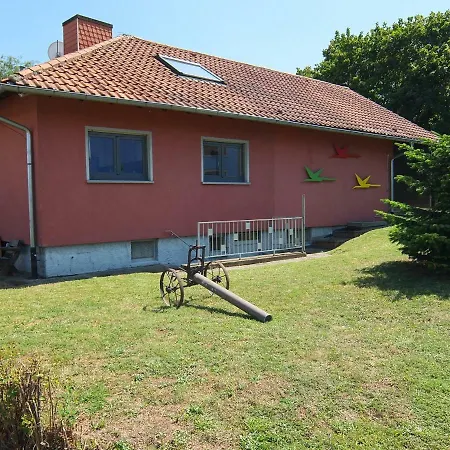 Dom wakacyjny Gruppe, Familien Und Messehaus Kriftel